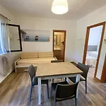 Apartamento Charming In With Shared Pool And Garden